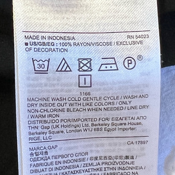 GAP Black Long Sleeve Button Down Romper with Ladder Lace Trim SIZE MEDIUM - Picture 9 of 9